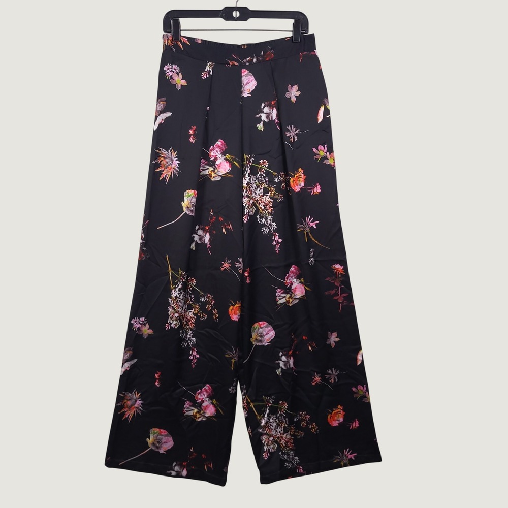 Victoria's Secret Wide Leg Floral Satin Pants Medium Floral Flowy Relaxed Preppy
